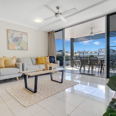 City Lights - Experience The Best Of Cairns Apartment Exterior photo