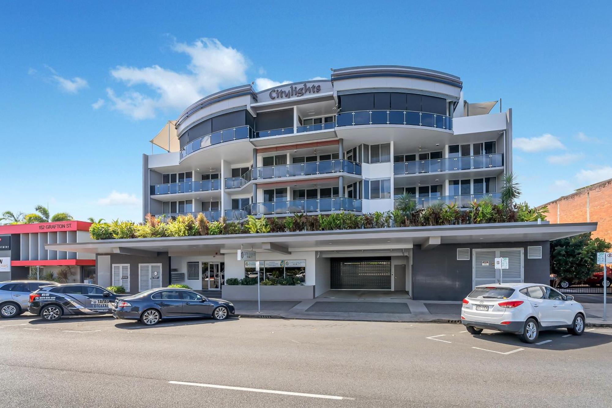 City Lights - Experience The Best Of Cairns Apartment Exterior photo