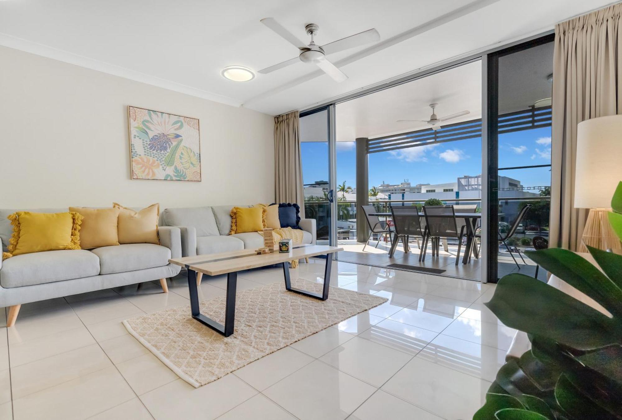 City Lights - Experience The Best Of Cairns Apartment Exterior photo